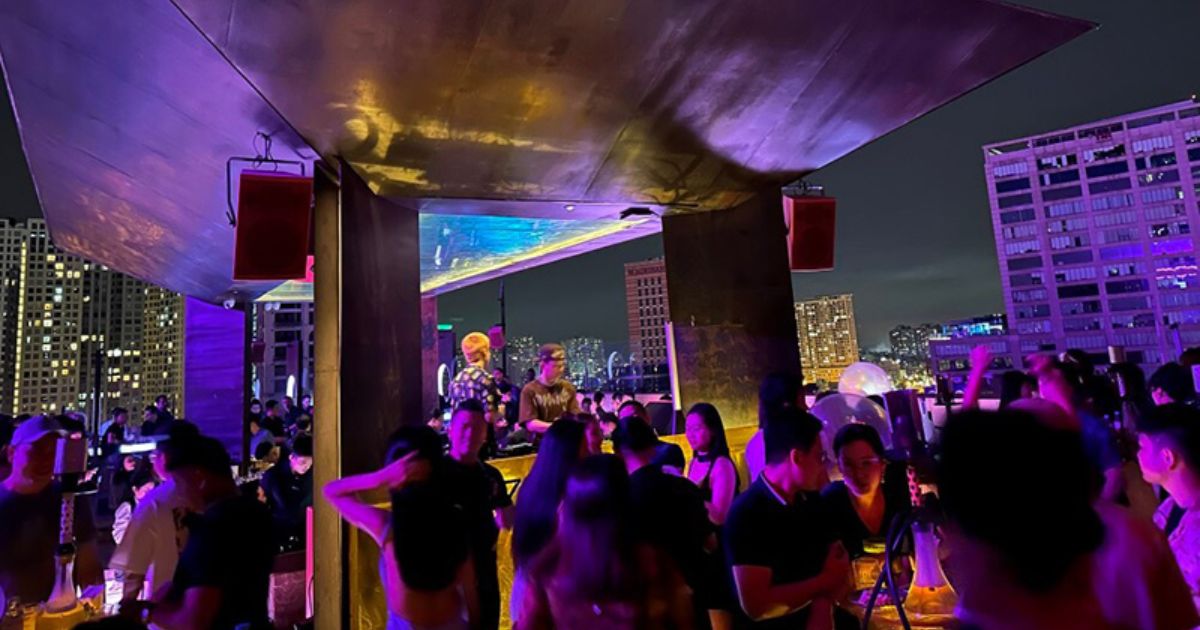 Zion Sky Lounge & Dining  với DJ chơi nhạc siêu xịn (Ảnh: Sưu tầm Internet)